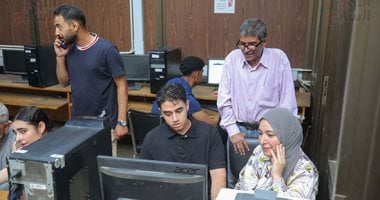 تنسيق الجامعات 2026.. استثناء أوائل الثانوية العامة الـ1500 من قواعد التوزيع الجغرافى وإعفاؤهم من المصروفات.. انطلاق المرحلة الأولى خلال 72 ساعة من إعلان النتيجة.. و75 رغبة للتسجيل بموقع التنسيق لكل طالب