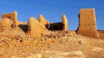 معبد دوش أبرز المعالم الأثرية بالوادى الجديد.. أغلى الكنوز الذهبية مخبأة تحت رماله منذ آلاف السنين.. بناه الرومان من الحجر الرملى فى عهد الإمبراطور دومتيان.. وخصص لعبادة آمون وسيرابيس وإيزيس وحاربوقراط.. صور
