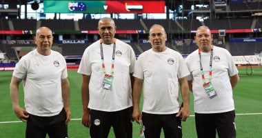 حسام حسن وجهاز المنتخب يعاينان ملعب مباراة مصر وأستراليا.. صور