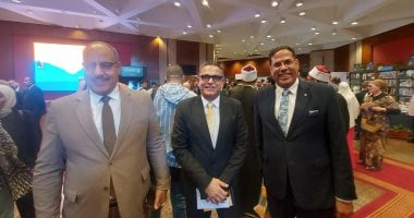 رئيس تحرير اليوم السابع يشارك فى افتتاح معرض مكتبة الإسكندرية الدولى.. صور