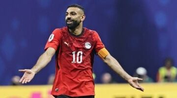 “تعال إلى بشكتاش”.. مشجع يطلق وعدًا مجنونًا لإقناع محمد صلاح.. فيديو