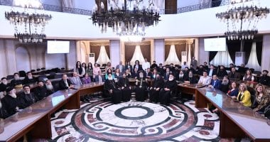 البابا تواضروس يلتقي هيئة تدريس إكليريكية الإسكندرية
