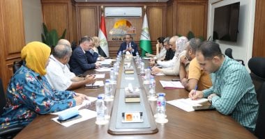 محافظ الجيزة يتابع ملف تقنين أراضى الدولة ويوجه بسرعة إنهاء الطلبات المتبقية