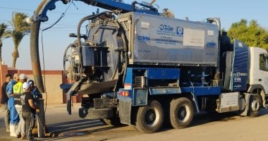 مياه القناة تنفذ أعمال تطهير شبكات الانحدار بفايد وطريق الشواطئ بالإسماعيلية