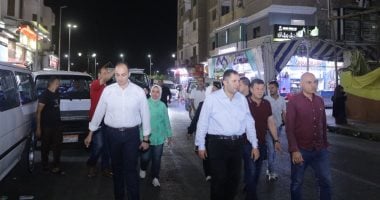 محافظ دمياط يجرى جولة مفاجئة بمدينة دمياط ويشدد على تكثيف حملات النظافة