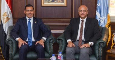 وزير الشباب والرياضة يصل محافظة الإسكندرية في زيارة ميدانية تتضمن افتتاح منشآت رياضية