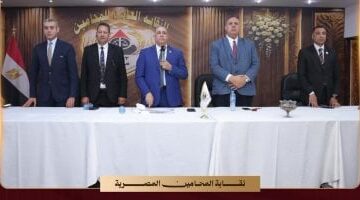 نقيب المحامين للأعضاء الجدد: المظهر اللائق واجب أثناء ممارسة المهنة