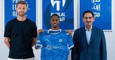 الهلال السعودي يضم رسميا الهولندي سامرفيل من وست هام حتى 2030