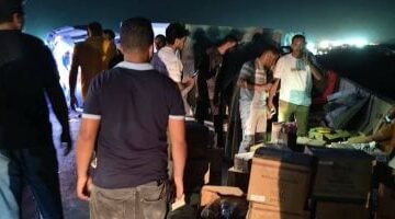 تصادم سيارتين نقل وملاكي على طريق “بنها – شبرا الحر” ووجود مصابين