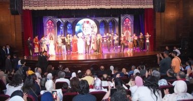 انطلاق الموسم الصيفي للمسرح فى الإسكندرية بـ “الملك لير”.. صور