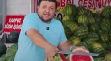 بائع تركى يتعهد بتوزيع نصف طن بطيخ مجاناً عند إتمام صفقة محمد صلاح.. فيديو