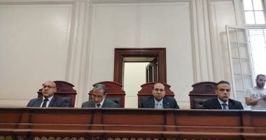 الإعدام لعامل والمؤبد لجناينى تعديا على 3 طلاب بمدرسة في الإسكندرية