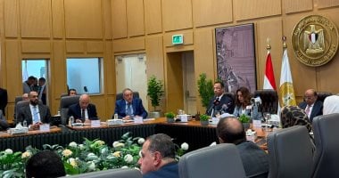 وزيرة التنمية المحلية: خصم 50% على رسوم تراخيص المحال العامة لنهاية العام