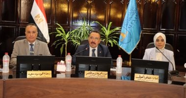 مجلس جامعة الإسكندرية يناقش مشروعات التوسع الدولى والتحول الذكى