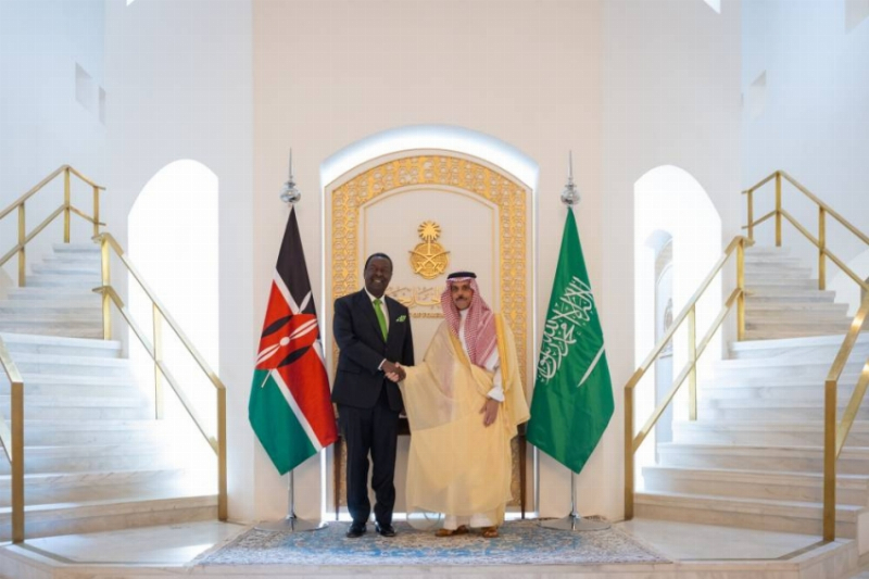 وزير الخارجية يستقبل رئيس الوزراء وزير خارجية كينيا ويعقدان الاجتماع الأول للجنة المشاورات السياسية السعودية الكينية