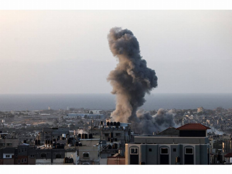 استشهاد 4 فلسطينيين في قصف الاحتلال الإسرائيلي على قطاع غزة