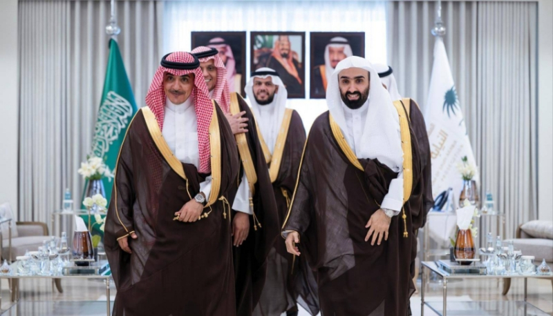 النائب العام ووزير الإعلام يبحثان الخطاب القانوني الإعلامي