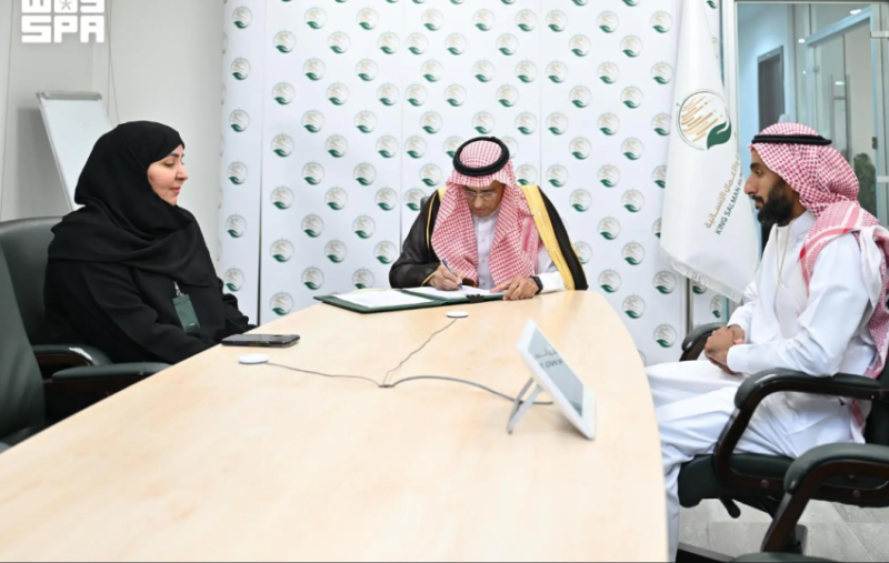 مركز الملك سلمان يوقع مشروعًا مشتركًا لدعم صغار مربي الماشية والنحل في اليمن