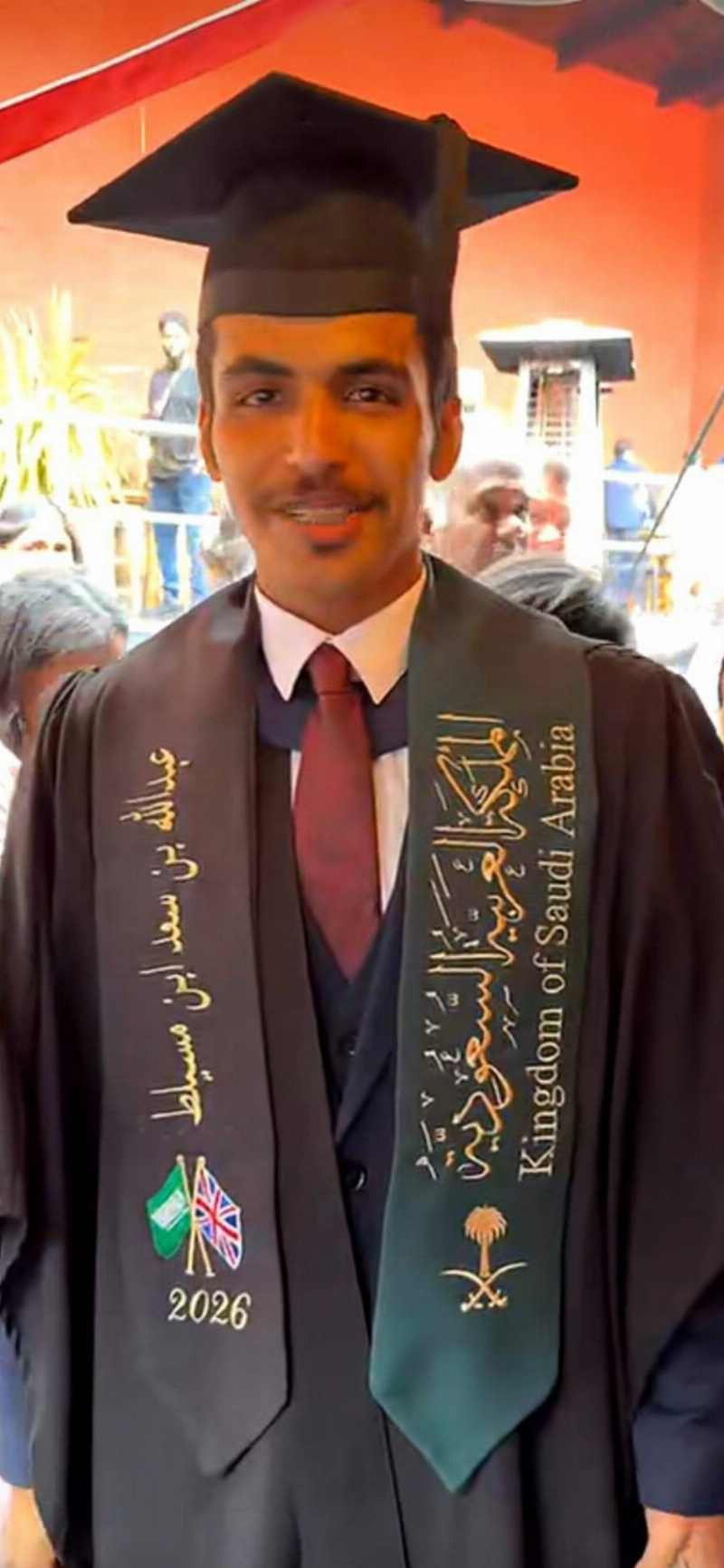 سعد بن مسيلط يتلقى التهاني بتخرج نجله المهندس عبدالله من جامعة سندرلاند البريطانية