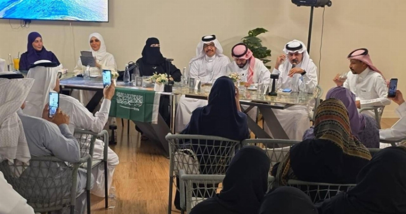 أمسية “كفاءات الإعلامي” الشعرية تشعل الجدل في الميديا بسبب “نسرين”