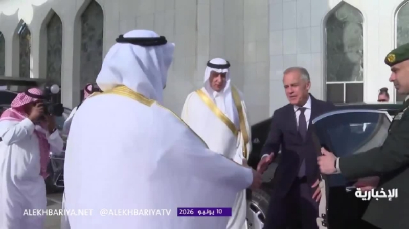 دولة رئيس وزراء كندا يغادر جدة