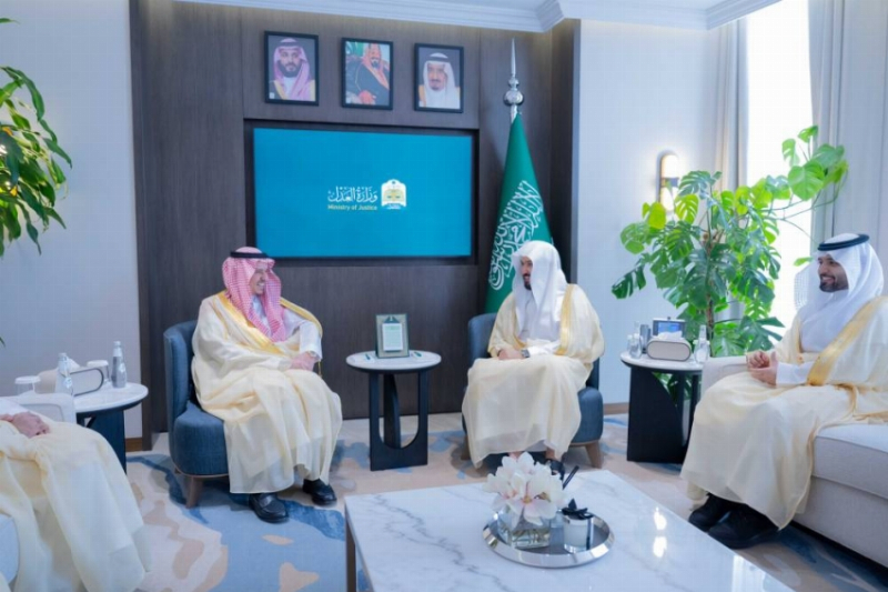وزير العدل ورئيس ديوان المظالم يستعرضان أوجه التعاون وفرص تطوير العمل المشترك