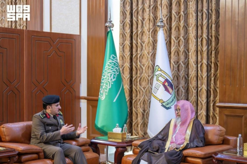 المفتي العام للمملكة يستقبل مدير شرطة محافظة الطائف