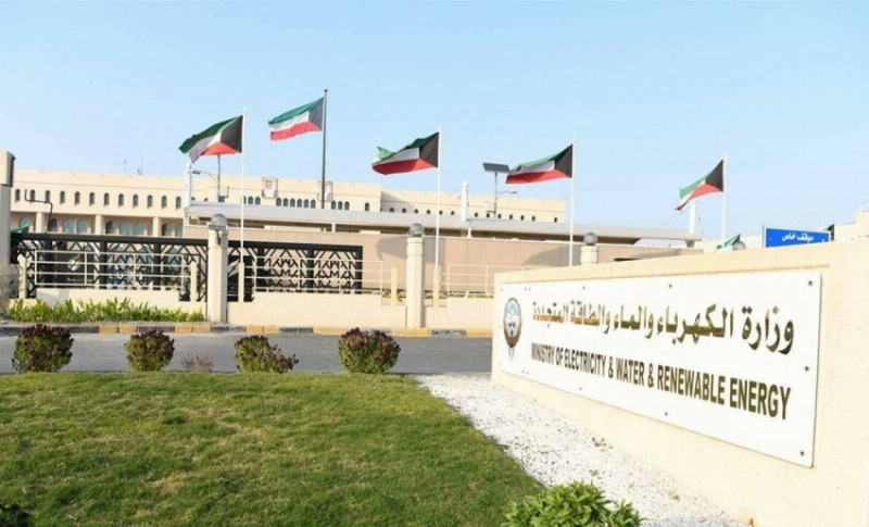 الكويت تُعلن تعرّض محطات لتوليد الكهرباء وتقطير المياه لاعتداءات إيرانية