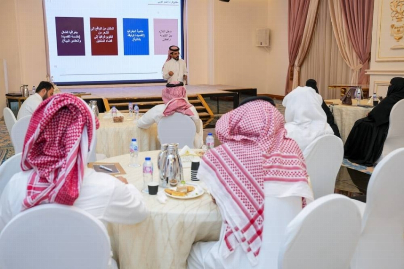 أكاديمية الشعر العربي تقيم دورة مفاتيح الشعر في الطائف