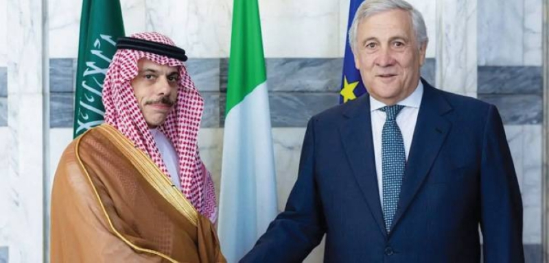 المملكة وإيطاليا في بيان مشترك .. حماية حرية الملاحة والأمن البحري في هرمز وباب المندب
