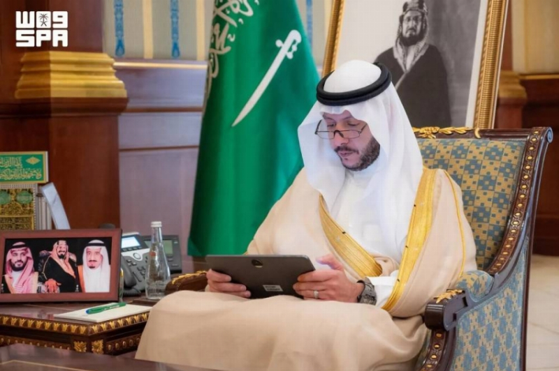 نائب أمير المدينة يطلع على إنجازات وبرامج “جمعية ساعي” بالمنطقة