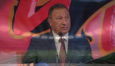 تفاصيل جلسه الخطيب مع لاعبي الفريق والجهاز الفني بحضور ياسين منصور