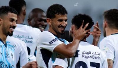 الهلال يواصل تألقه في دوري روشن بثلاثية أمام الفيحاء