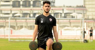 حسام أشرف الأقرب لقيادة هجوم الزمالك أمام البنك الأهلي على حساب ناصر منسي