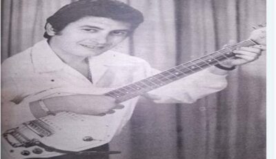 من حديقة البيت الأبيض .. «عمر خورشيد» أول من عزف للسلام في العالم