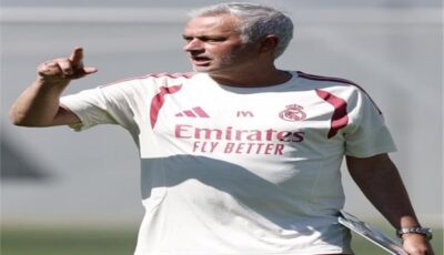 مورينيو يعلن قائمة ريال مدريد لمواجهة شالكة الألماني
