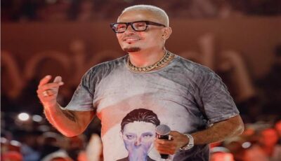 عمرو دياب يشعل الساحل الشمالي في حفل خاص برأس الحكمة