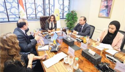 منال عوض تبحث آليات إنشاء الصندوق المصري لحماية الشعاب المرجانية