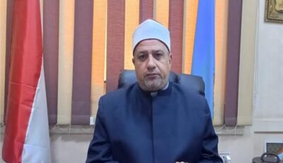 وكيل أوقاف الغربية يناقش تنفيذ الخطة الدعوية وتجهيز المساجد للمولد النبوي