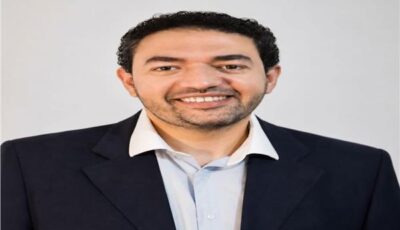 «التعليم العالي» تهنئ الدكتور محمد أمين لحصوله على جائزة معاهد الصحة الأمريكية