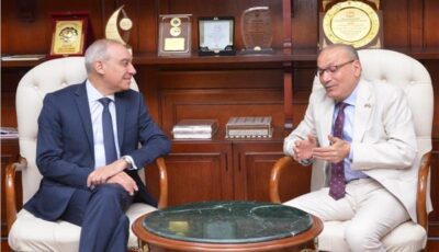 السفير التركي يلتقي رئيس الهيئة العامة للاستعلامات لبحث تعزيز التعاون الإعلامي بين البلدين