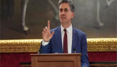 وزير الخارجية البريطاني يُدين المشروع الاستيطاني الإسرائيلي E1 ويُهدد بعقوبات شاملة: بريطانيا لن تقف مكتوفة الأيدي