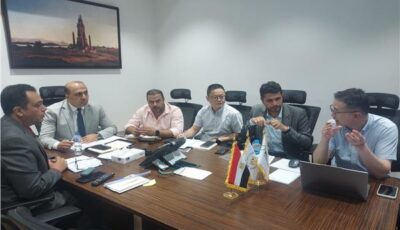 جهاز تنظيم المخلفات يبحث مع ممثلى إحدى الشركات الصينية تطوير المنظومة