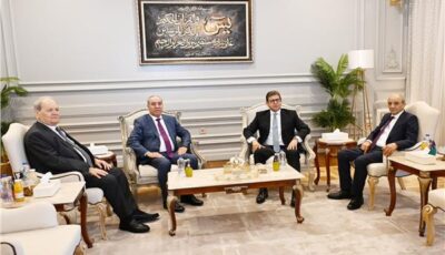 رئيس المخابرات العامة يستقبل وفد السلطة الفلسطينية 
