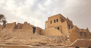 “بيت عيسى”.. حين تستعيد عرقة ذاكرتها بين الطين والنخيل