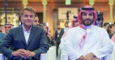 ولى العهد السعودى وماكرون يتوجان الفائز فى كأس الرياضات الإلكترونية بباريس