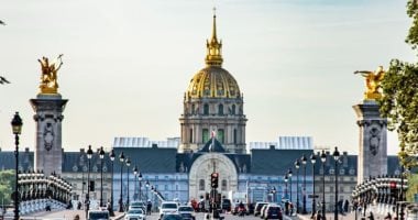 رئيس وزراء فرنسا يستقبل ولي العهد السعودي لبحث العلاقات والأوضاع في الشرق الأوسط