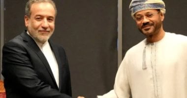 وزير الخارجية العُماني يزور طهران غدًا لعقد مباحثات بشأن مضيق هرمز