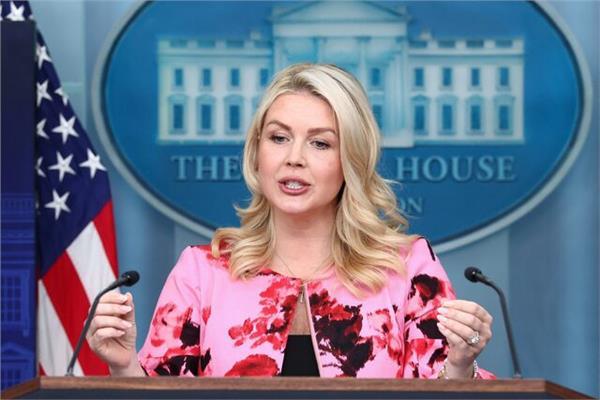متحدثة البيت الأبيض: ترامب يعتزم سحق الاقتصاد الإيراني