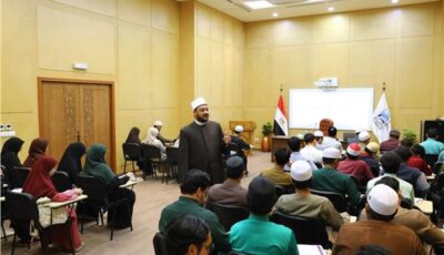 «منهجية الفتوى» تناقش الصنعة الحديثية والفتاوى الفكرية